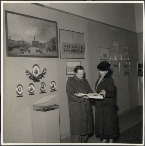 link to gallery